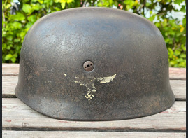 Paratrooper helmet / from Leningrad