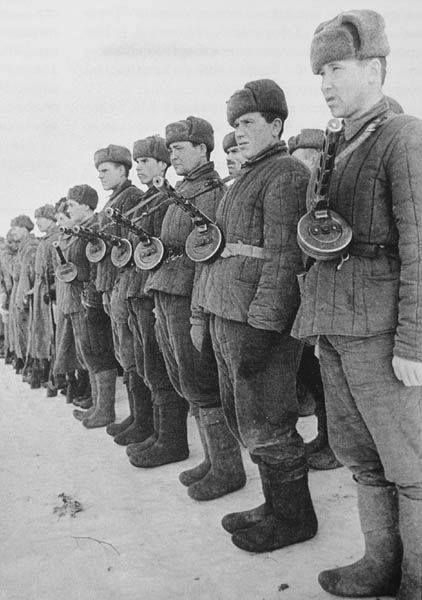 Red Army soldiers in valenki