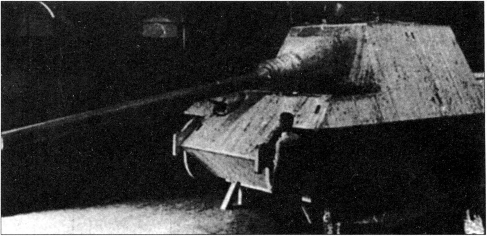 The layout of the future "Jagdtigra", autumn 1943