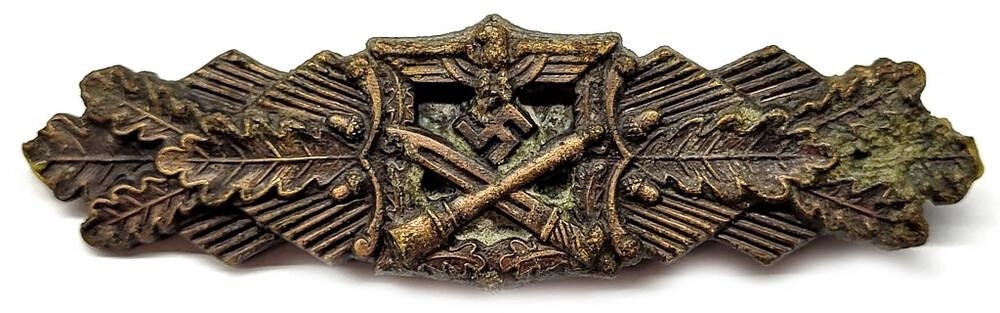 Close Combat Clasp Close Combat Clasp
