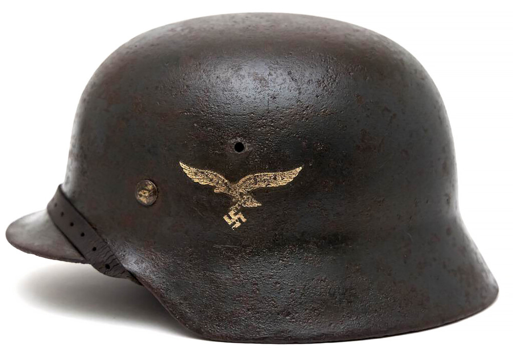 Luftwaffe helmet M35 DD / from Stalingrad