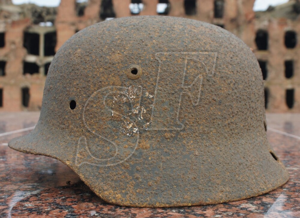 German helmet M40 / village Zapadnovka