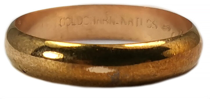 Gold-plated wedding ring / from Stalingrad