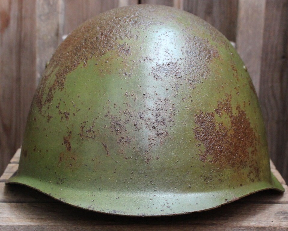 Soviet helmet SSh39 / from Karelia