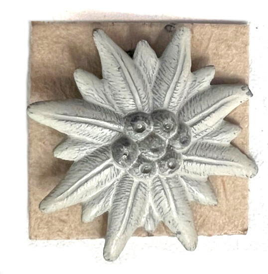 Huntsman badge