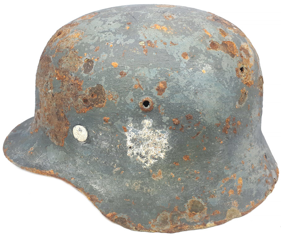 Wehrmacht helmet M35 DD / from Stalingrad