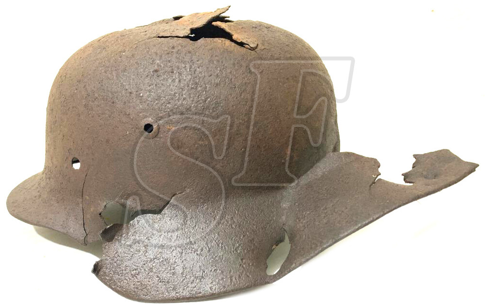German helmet M35 / from Stalingrad