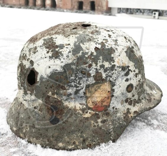 German helmet M35 “Winter camouflage” / from Stalingrad