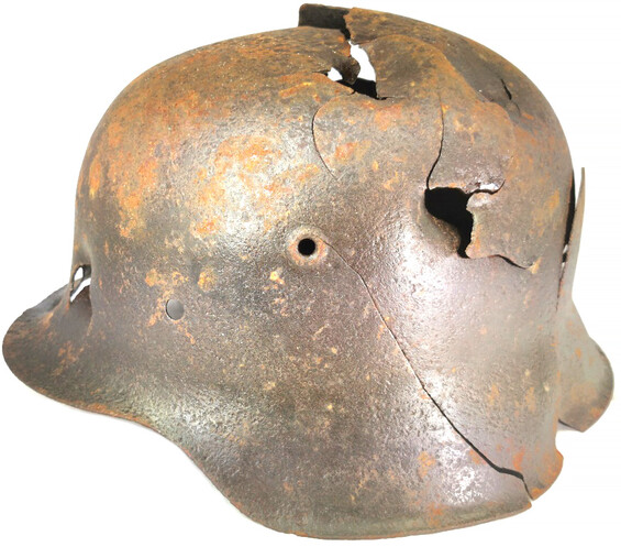 German helmet M42 / from Leningrad