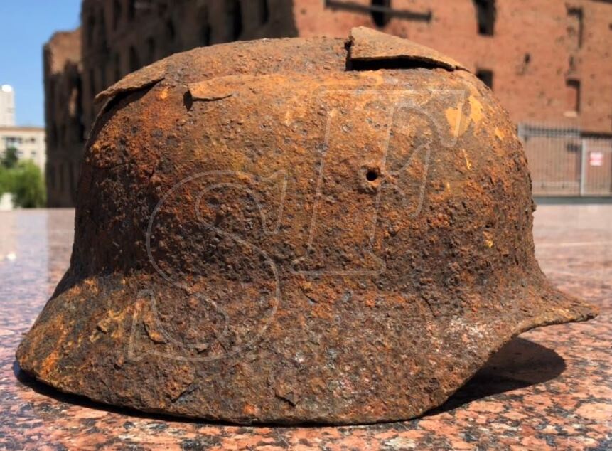 German helmet M40 / from Koenigsberg