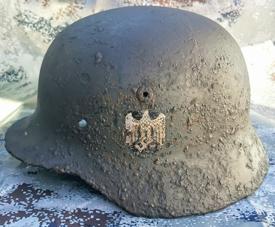 Wehrmacht helmet M35 DD / from Kursk