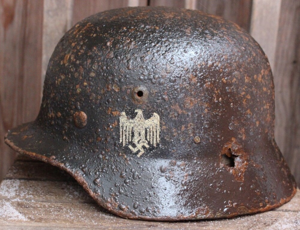 Wehrmacht helmet M35 / from Belarus