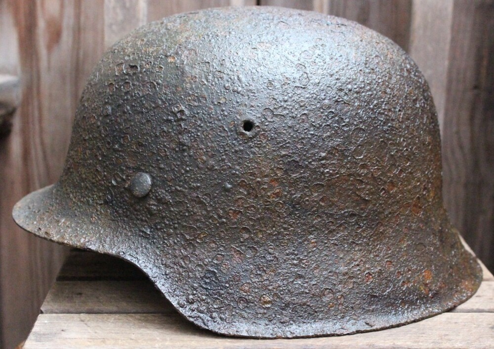 German helmet M42 / from Königsberg