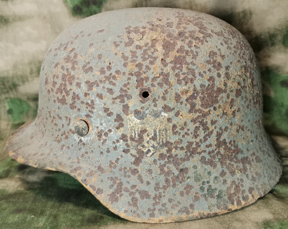 Wehrmacht helmet M40