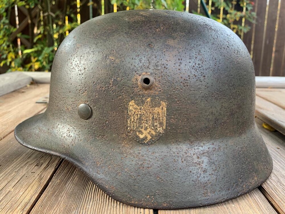 Wehrmacht helmet M35 DD / from Stalingrad