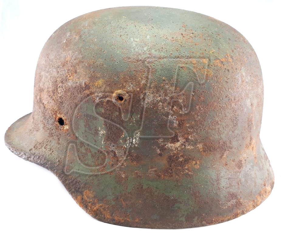 German helmet M35 / from Stalingrad