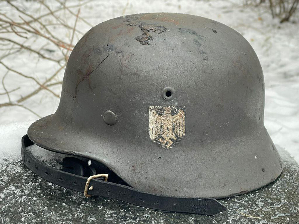 Wehrmacht helmet M40 / from Demyansk