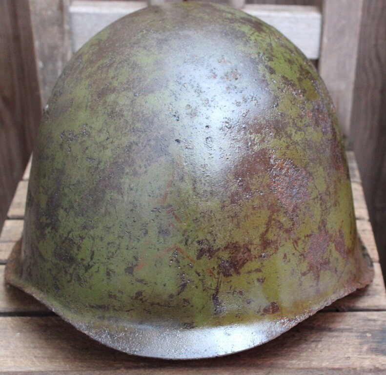 Soviet helmet SSh39 / from Novgorod