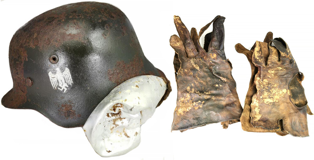 Wehrmacht helmet M42 with flask and gloves / from Pskov