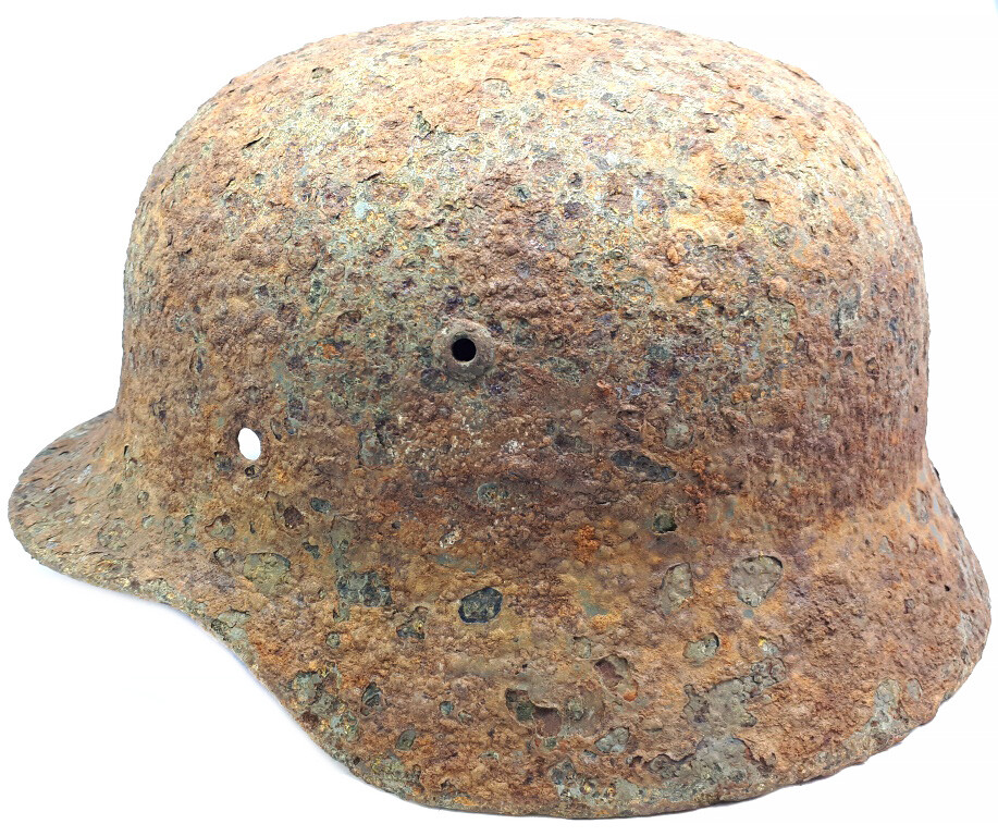 German helmet M35 / from Stalingrad