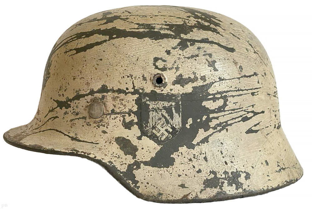 Winter camo Wehrmacht helmet M35 / from Kalinin
