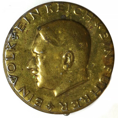 Hitler Head Election Lapel Pin / from Pillau