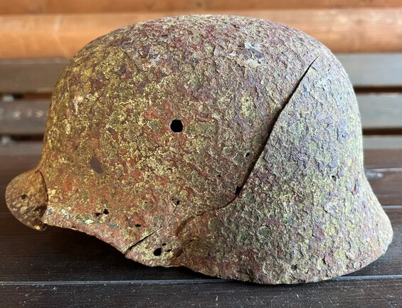 German helmet M40 / from Leningrad