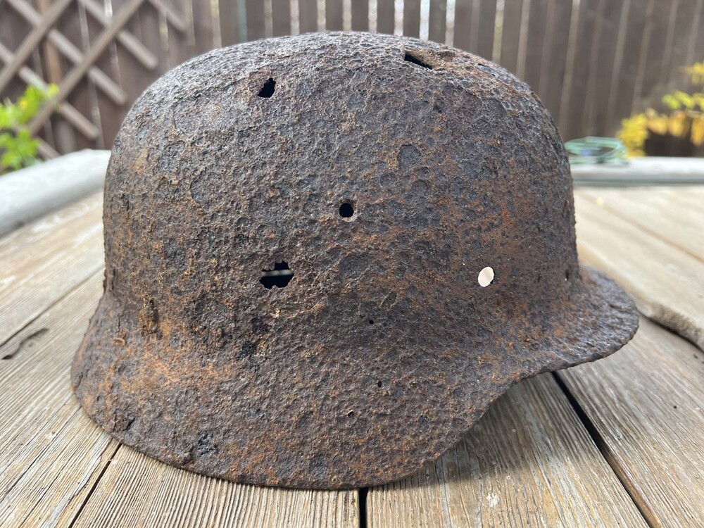 German helmet M40 / from Stalingrad