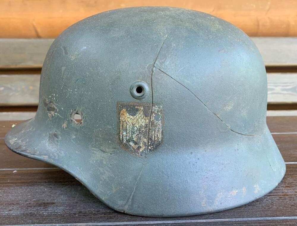 German helmet M40 / from Novgorod