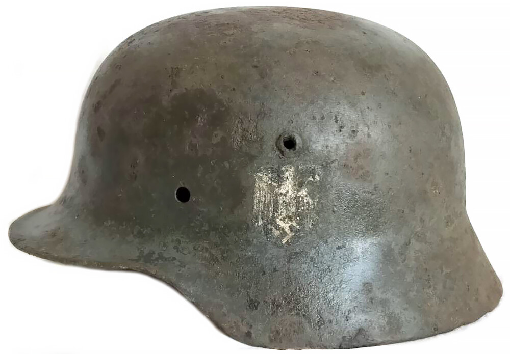 Wehrmacht helmet M35 DD / from Stalingrad