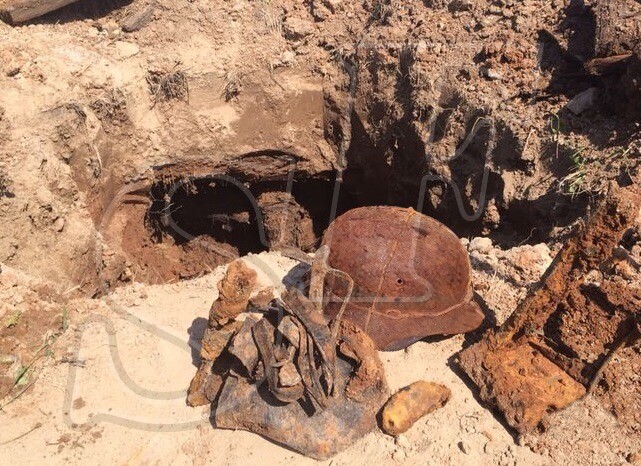 German helmet M35 / from Stalingrad