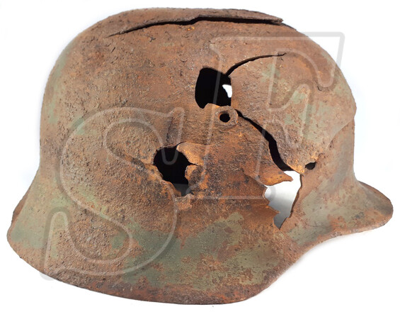German helmet M40 / from Stalingrad