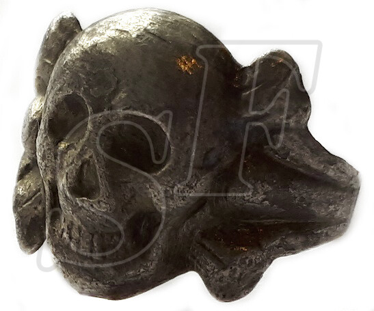Ring with skull / from Stalingrad