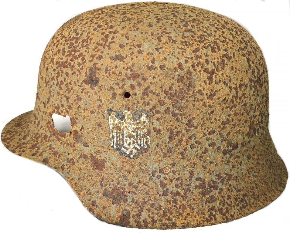 Wehrmacht helmet M42 / from Orel