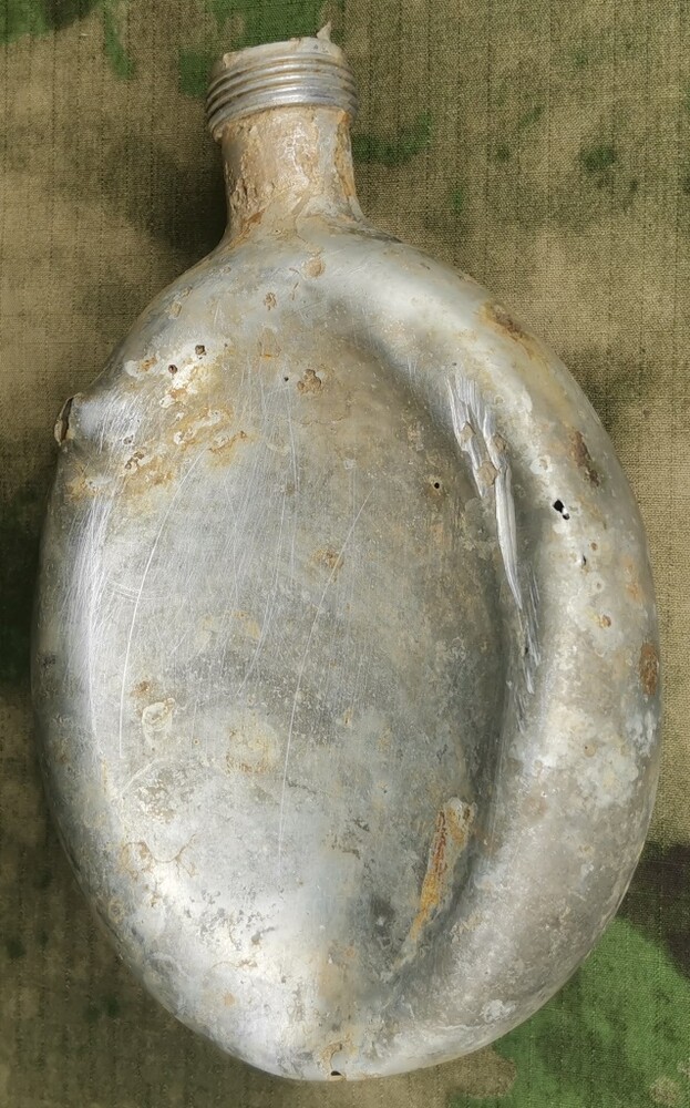 German flask / from Staraya Russa
