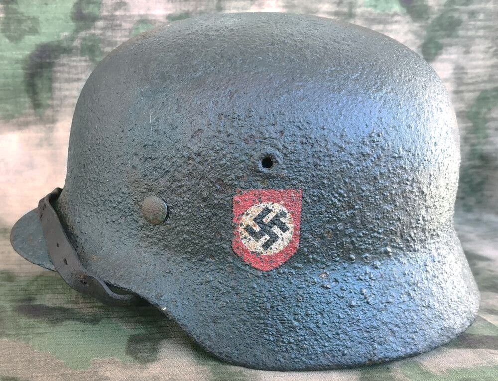 Waffen SS helmet M35 DD / from Demyansk
