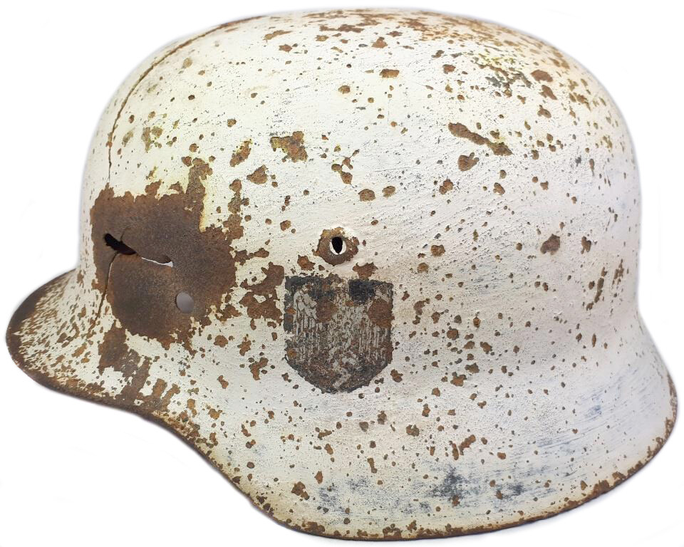 Winter camo Wehrmacht helmet M40 / from Stalingrad