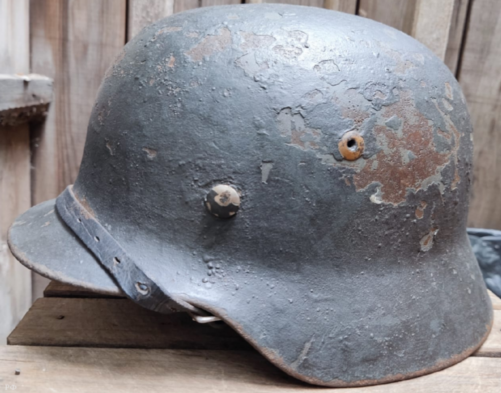 German helmet M35 / from Stalingrad