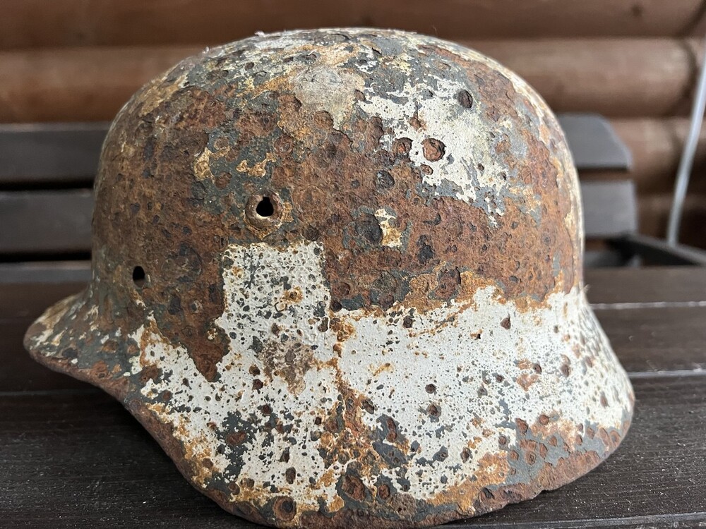 Winter camo German helmet M40 / from Novgorod
