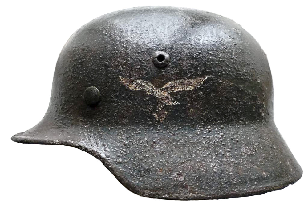 Luftwaffe helmet M35 DD / from Stalingrad
