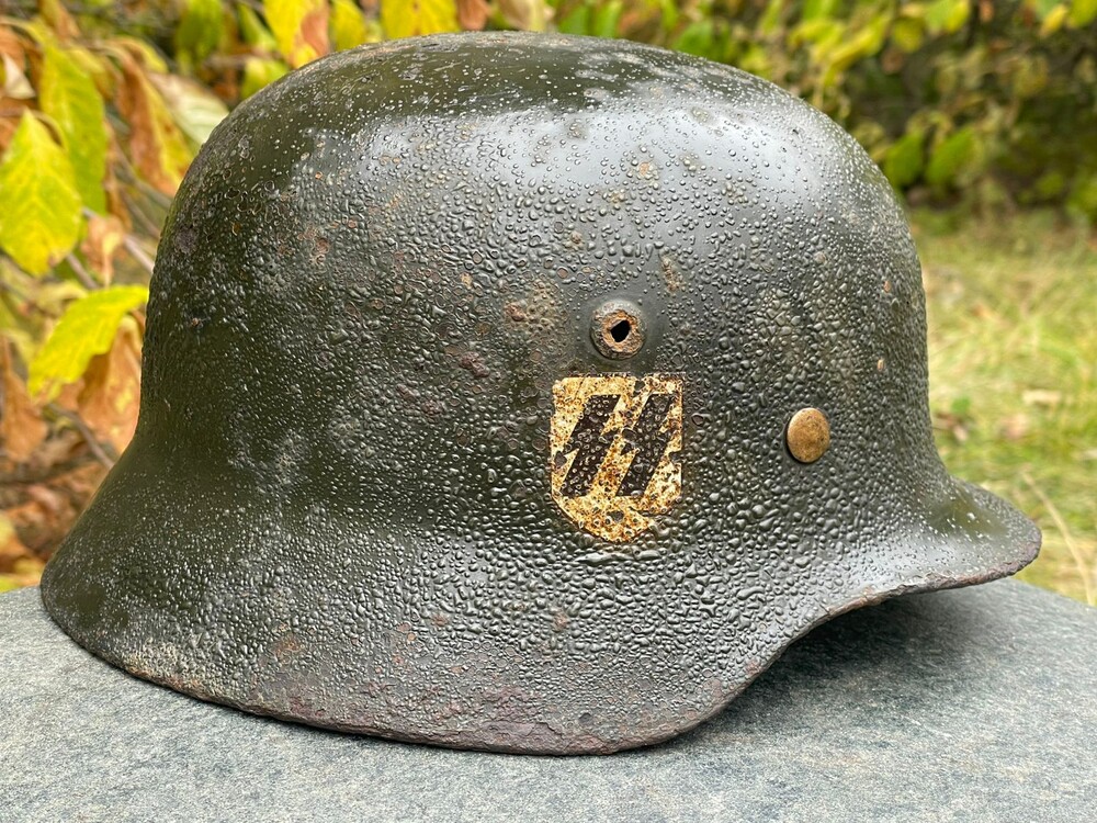 Waffen SS helmet M35 / from Demyansk pocket