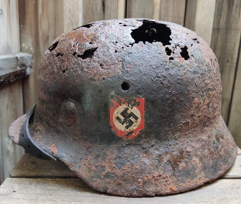 Waffen SS helmet M35 DD / from Demyansk pocket