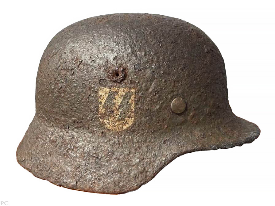 Waffen SS helmet M40 / from Demyansk