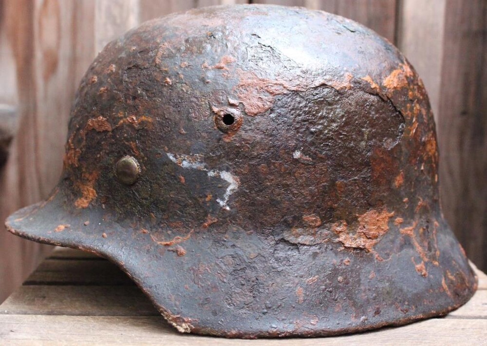 Luftwaffe helmet M35 / from Novgorod
