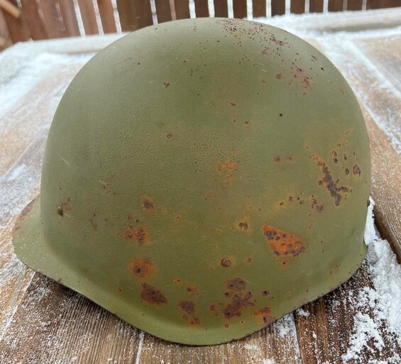 Soviet helmet SSh40 / from Karelia