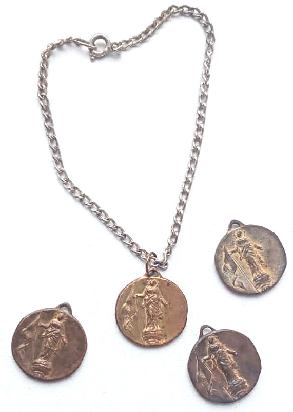 Italian amulets / from Rossosh