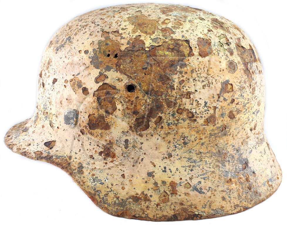 Winter camo helmet M40 / from Leningrad