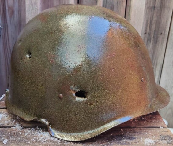 Soviet helmet SSh40 / from Karelia