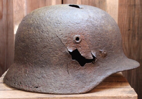 German helmet M40 / from Leningrad