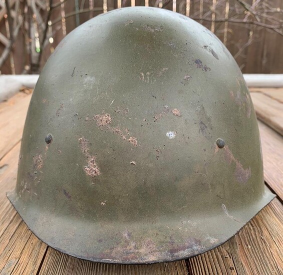 Soviet helmet SSh40 / from Leningrad